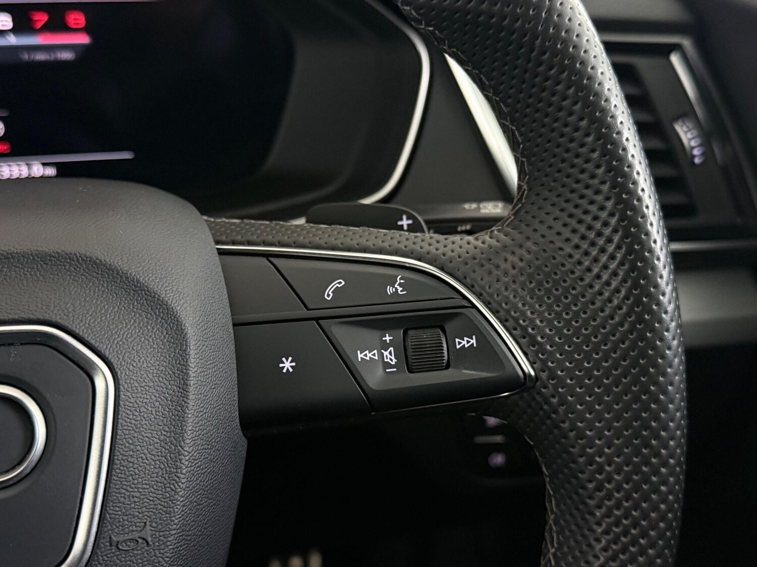 Used Audi Q5 2023 for sale - 76936629: Photo 29