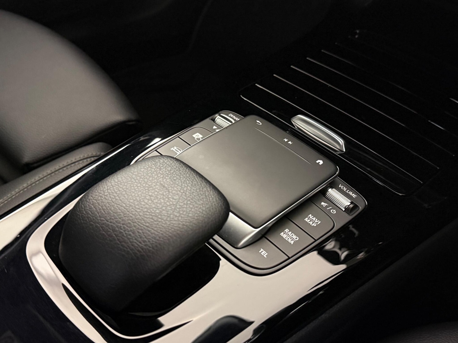 Used Mercedes-Benz A-Class 2020 for sale - 76468732: Photo 37