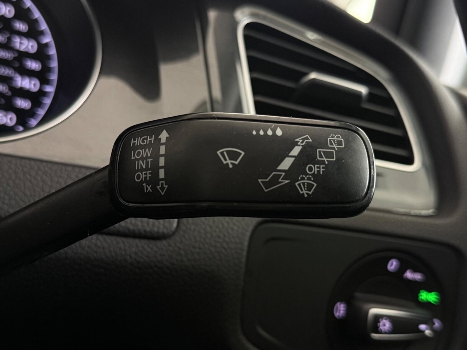 Used Volkswagen Golf 2018 for sale - 77511498: Photo 20