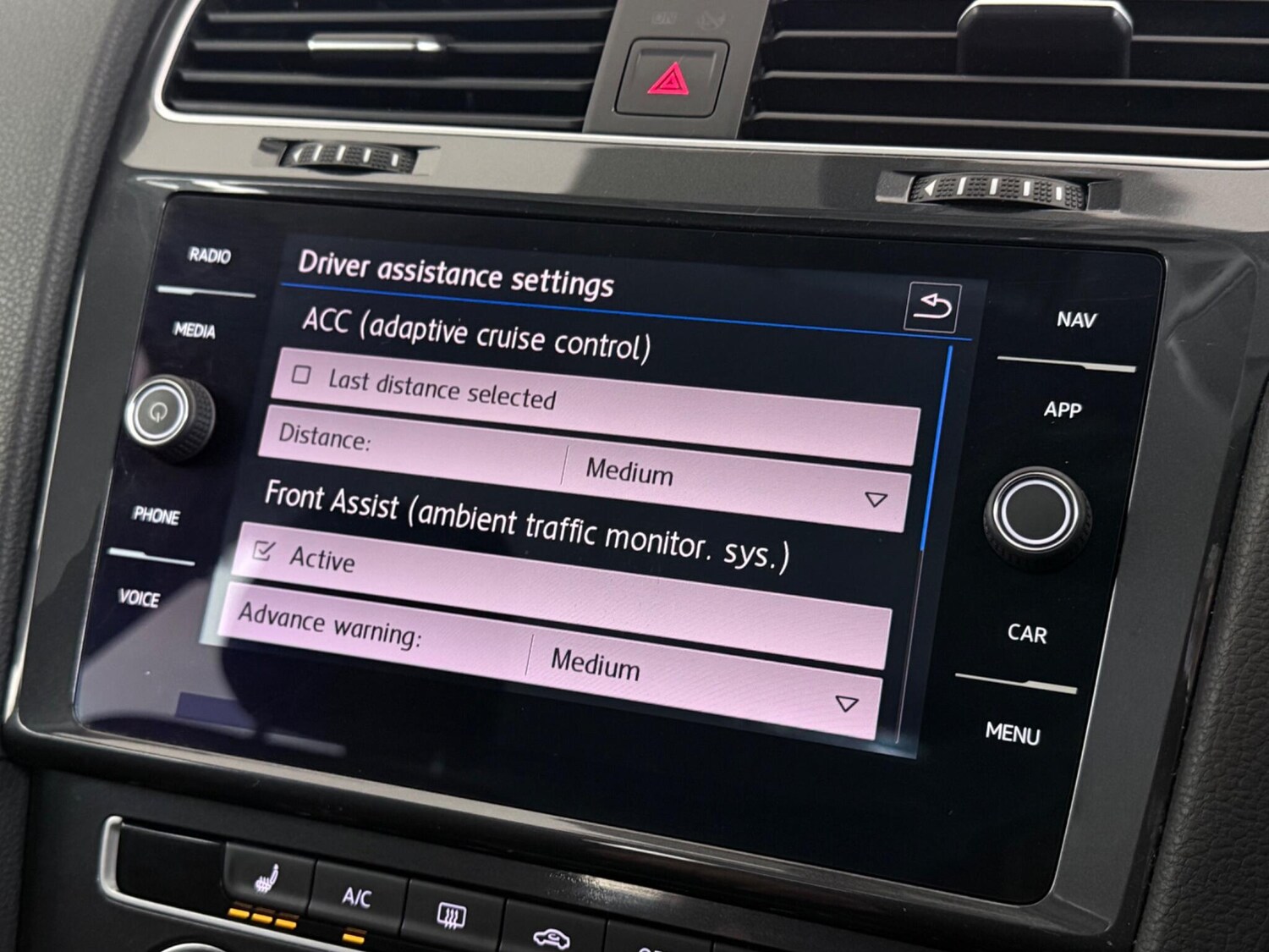 Used Volkswagen Golf 2018 for sale - 77511498: Photo 24