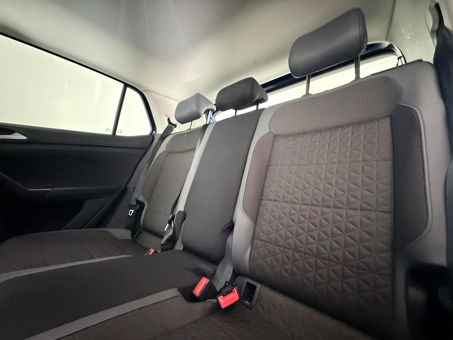 Used Volkswagen T-Cross for sale - 76468624: Photo 16