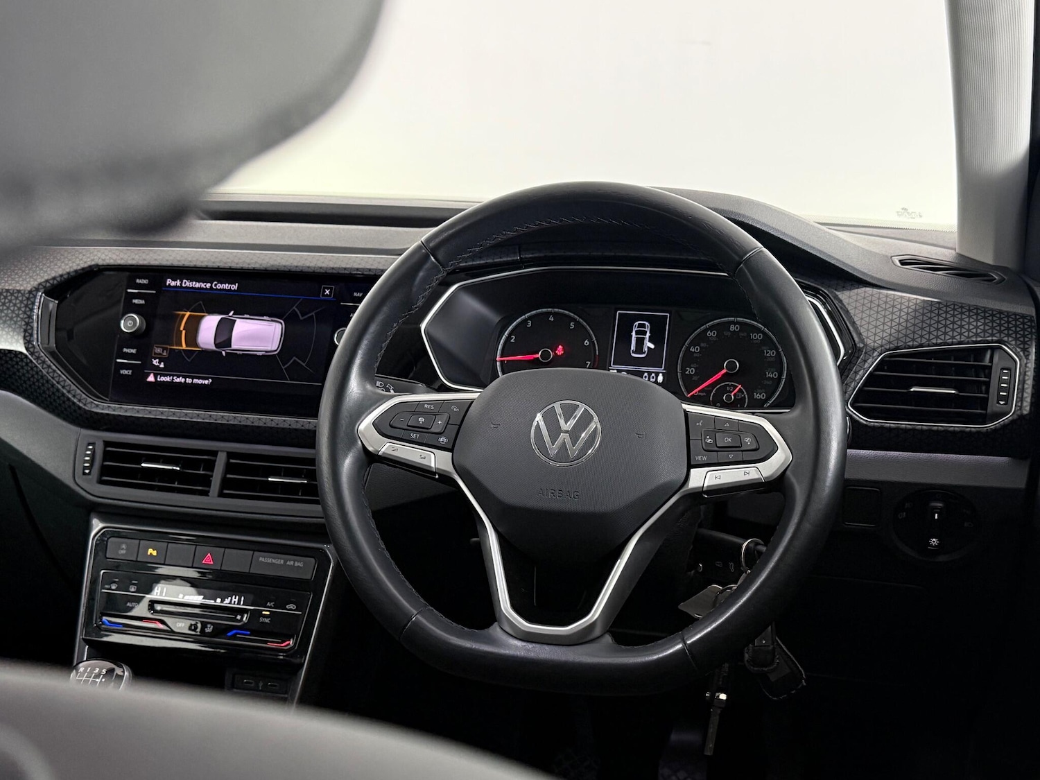 Used Volkswagen T-Cross for sale - 76468624: Photo 19