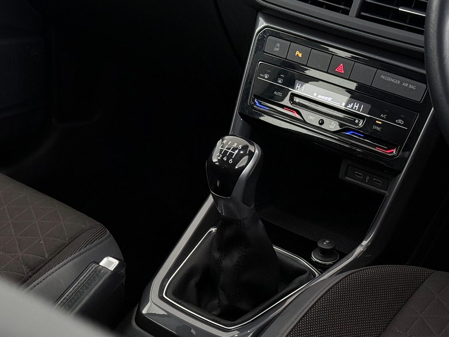 Used Volkswagen T-Cross for sale - 76468624: Photo 42