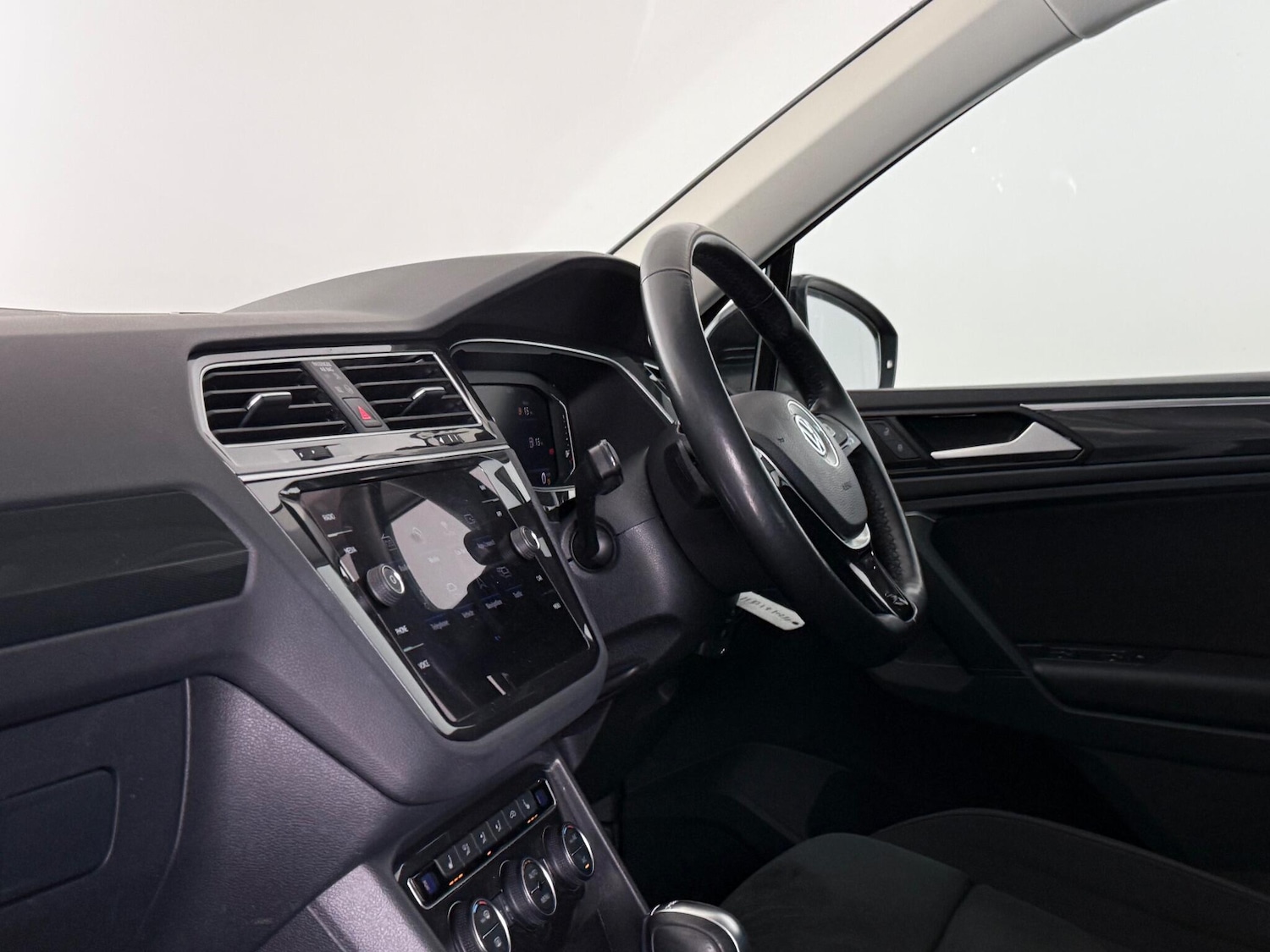 Used Volkswagen Tiguan 2019 for sale - 77242914: Photo 17