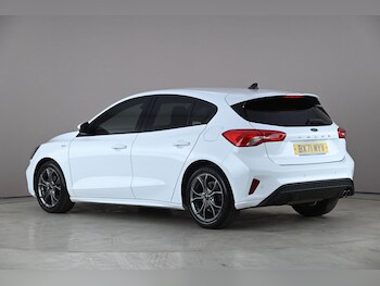 Used Ford Focus 2021 for sale - 78348682: Photo