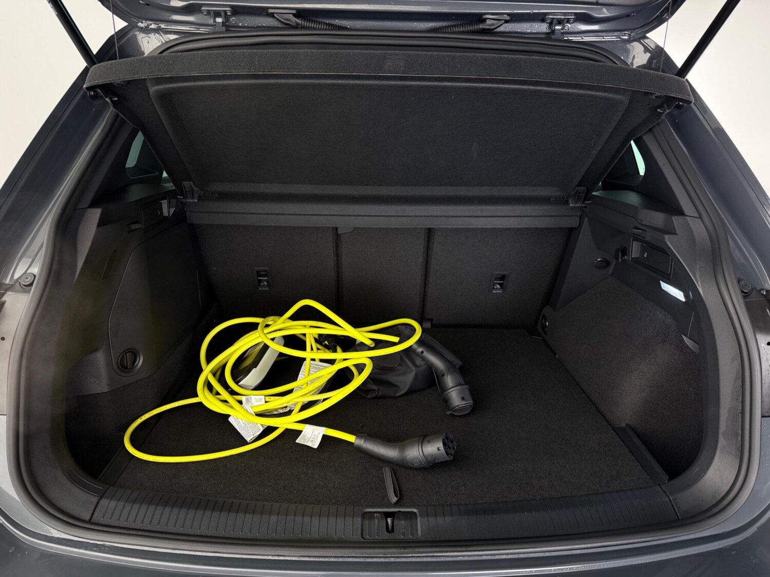 Used Volkswagen Tiguan 2023 for sale - 77803038: Photo 10