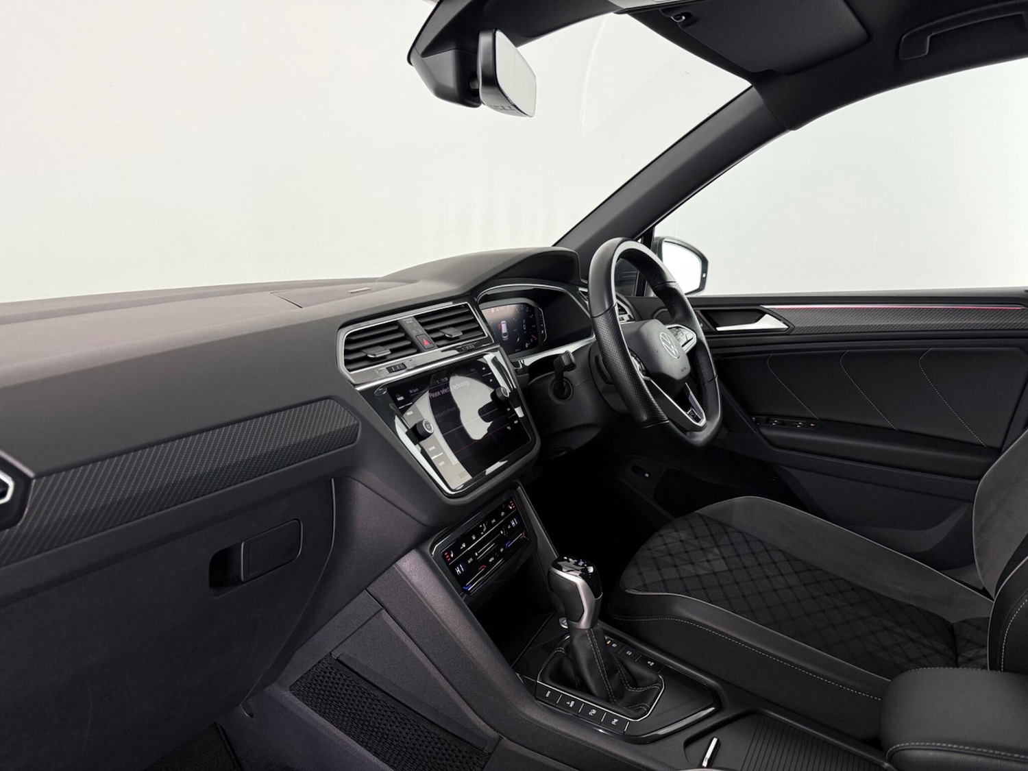 Used Volkswagen Tiguan 2023 for sale - 77803038: Photo 13