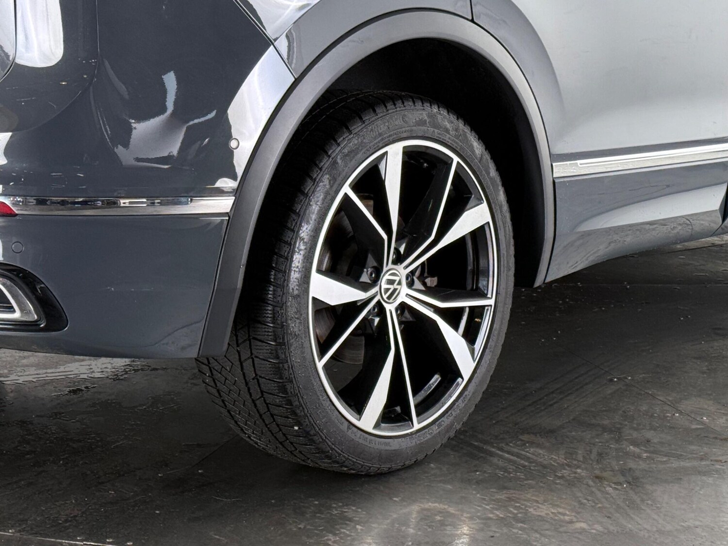 Used Volkswagen Tiguan 2023 for sale - 77803038: Photo 9