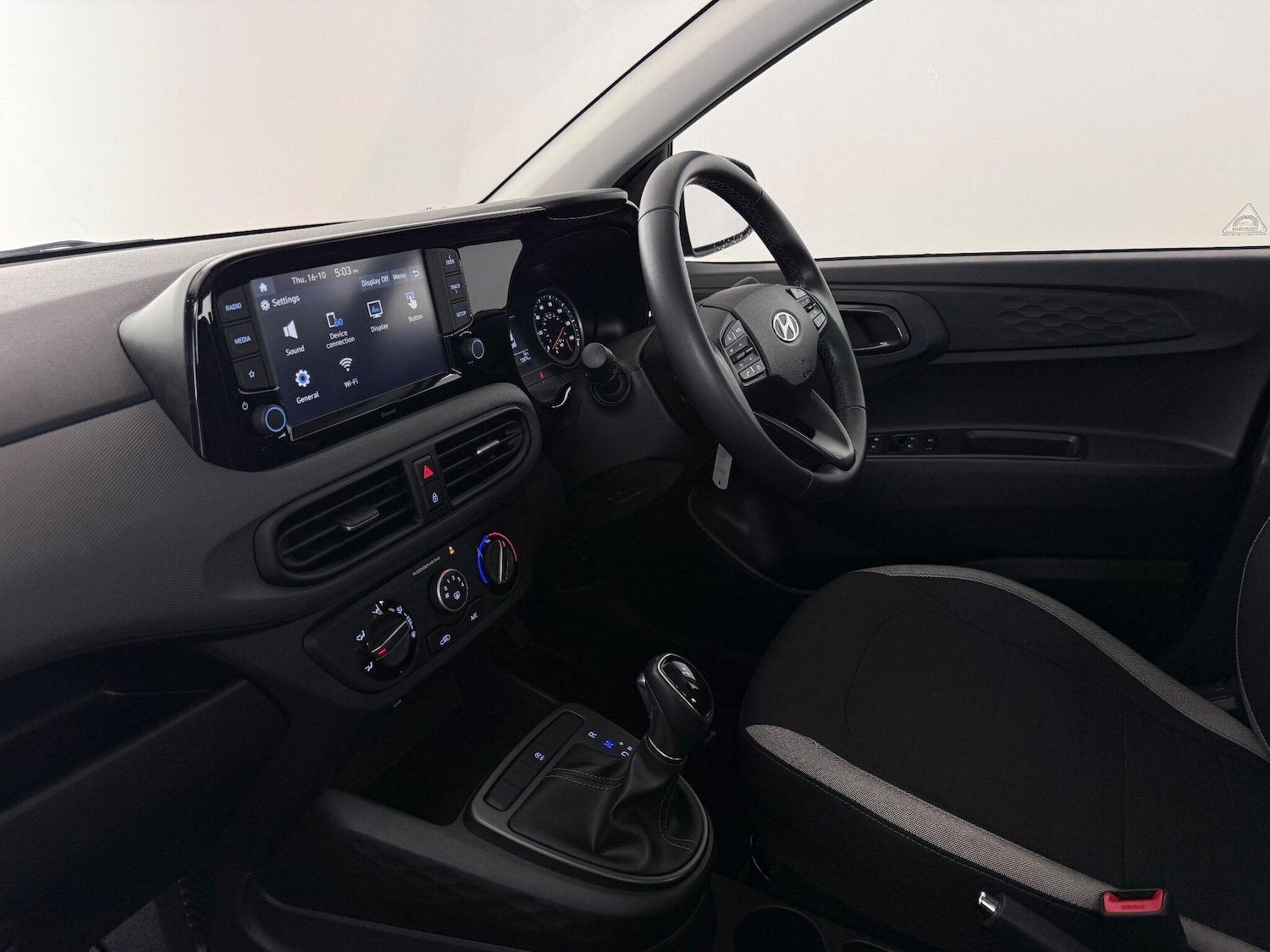 Used Hyundai i10 2023 for sale - 76468437: Photo 16