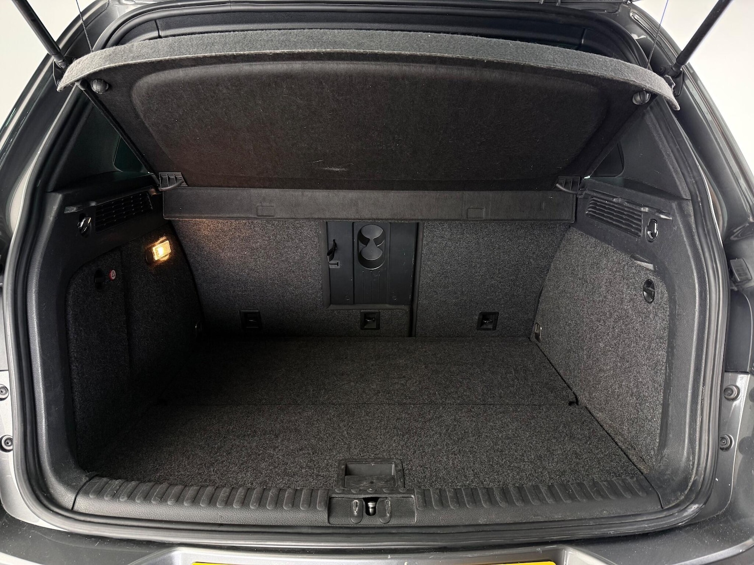 Used Volkswagen Tiguan 2015 for sale - 78185862: Photo 10