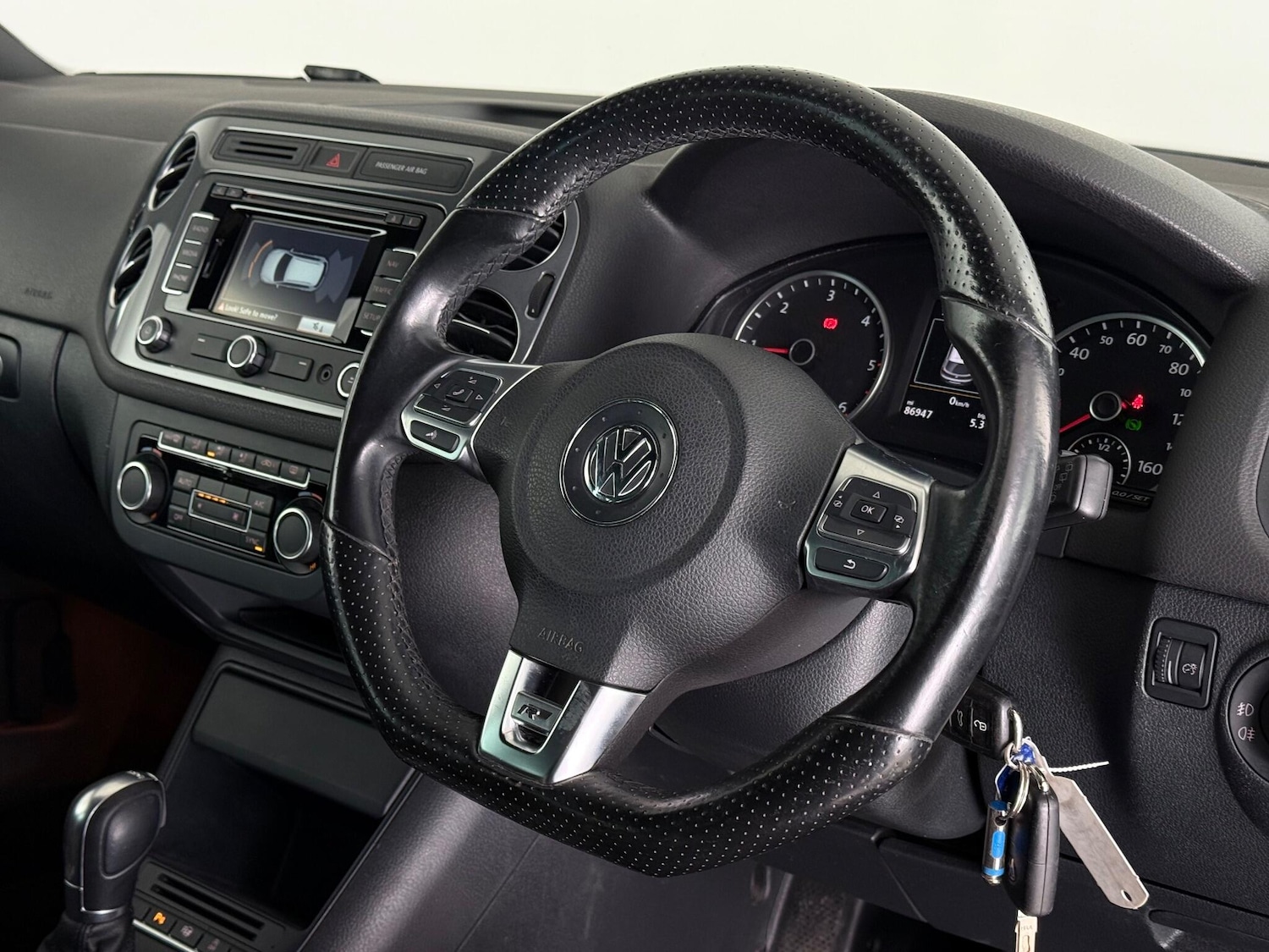 Used Volkswagen Tiguan 2015 for sale - 78185862: Photo 11