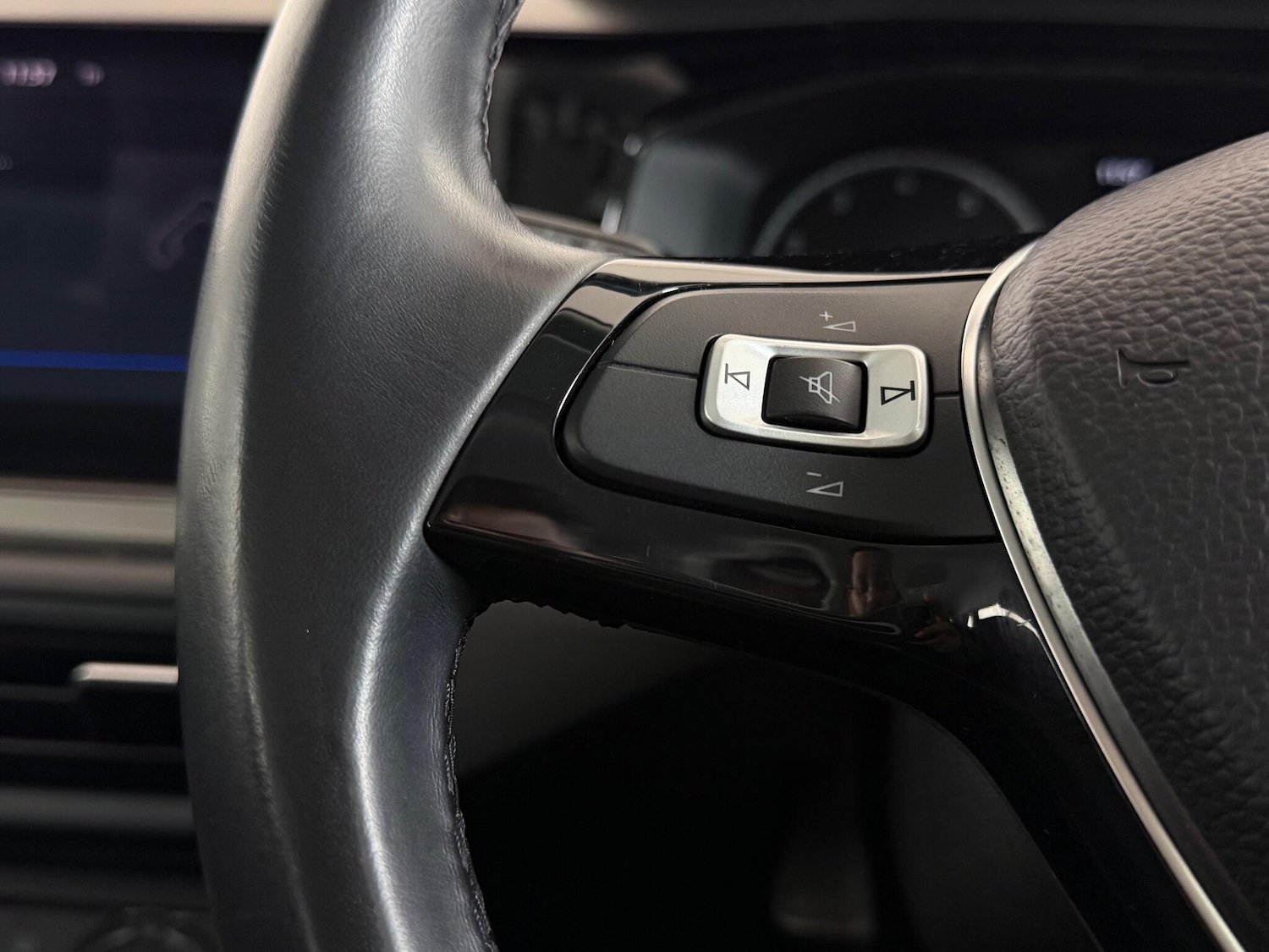 Used Volkswagen Polo 2019 for sale - 77221574: Photo 17