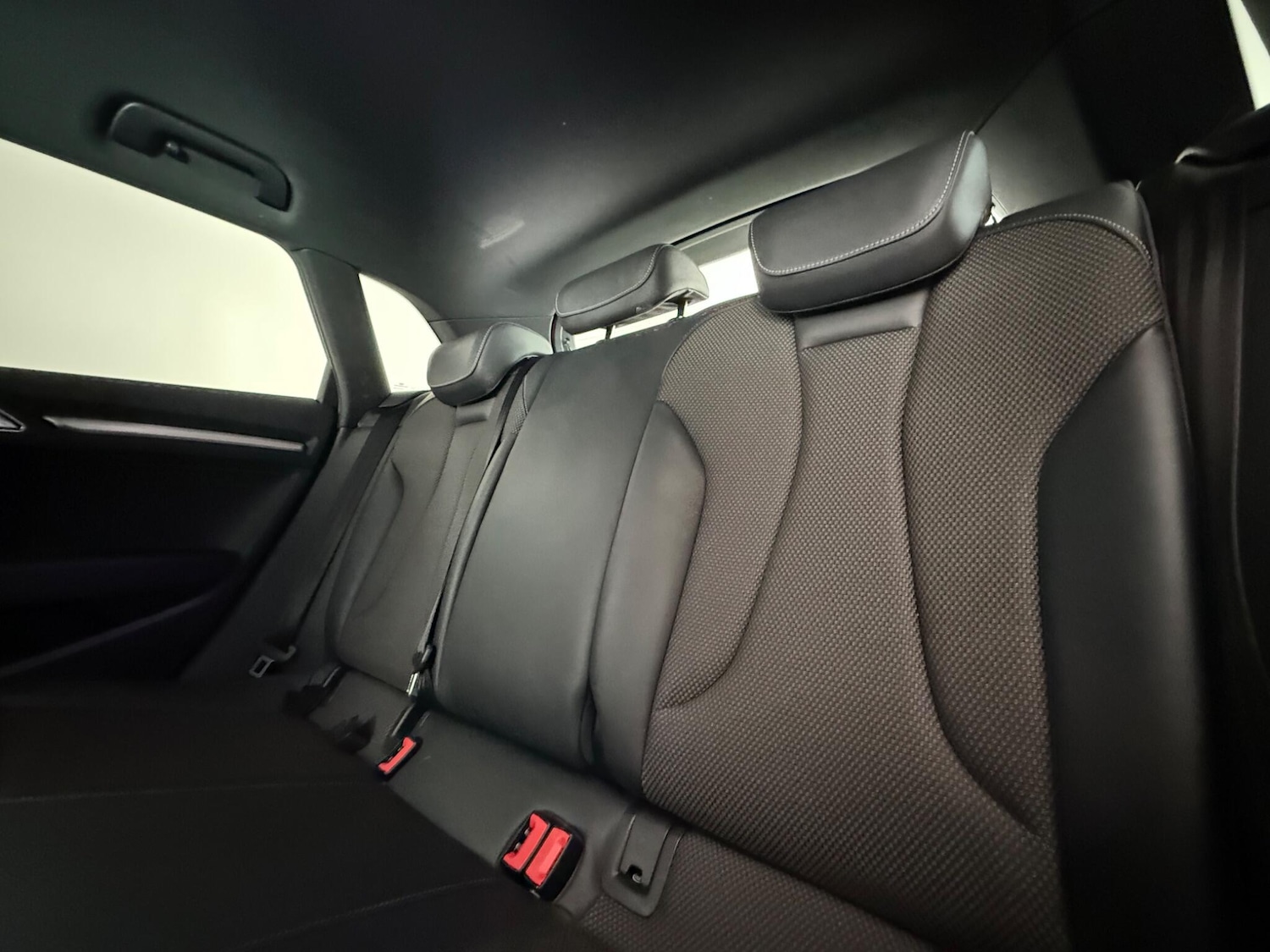 Used Audi A3 2017 for sale - 77216565: Photo 15