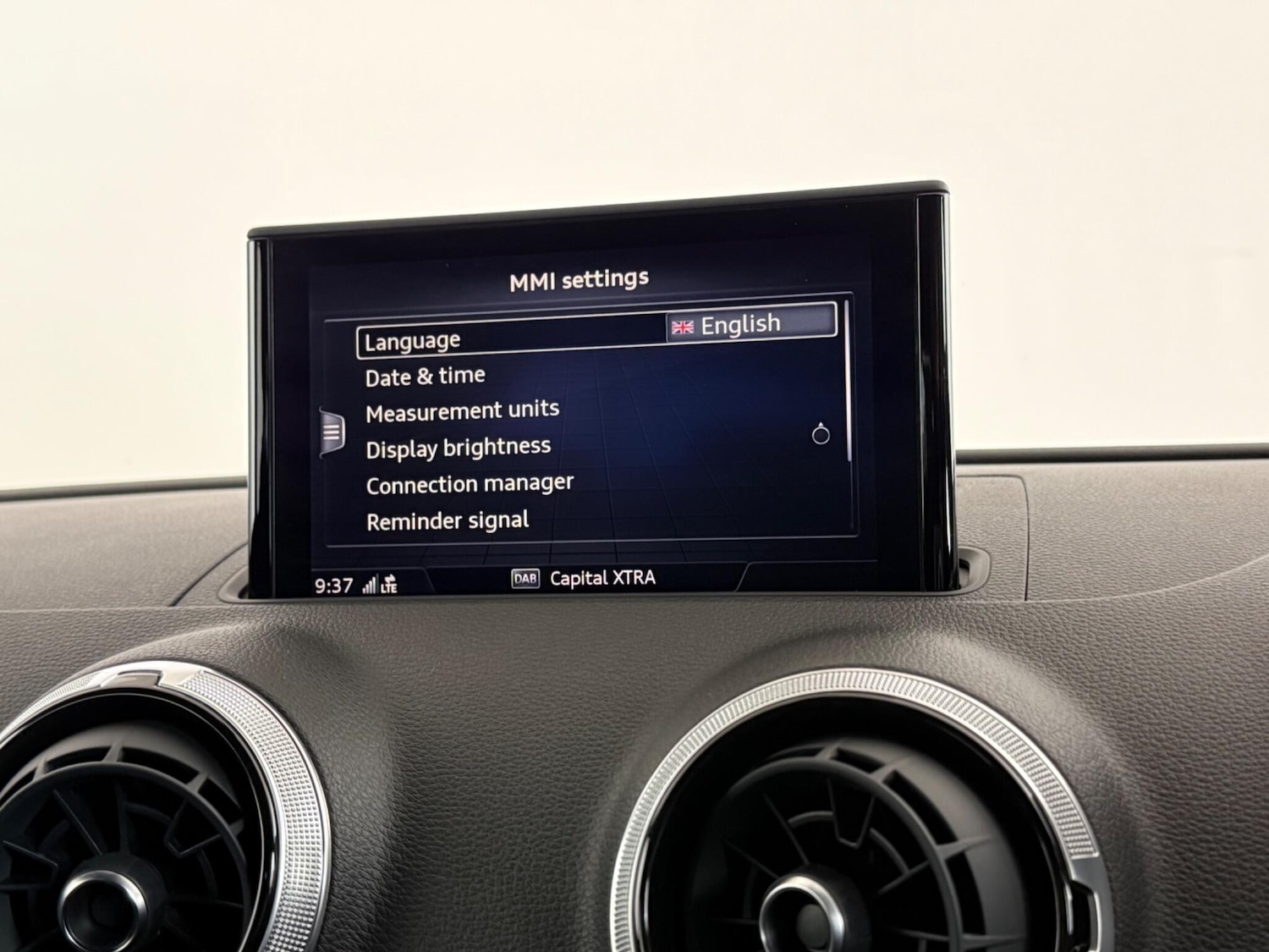 Used Audi A3 2017 for sale - 77216565: Photo 25