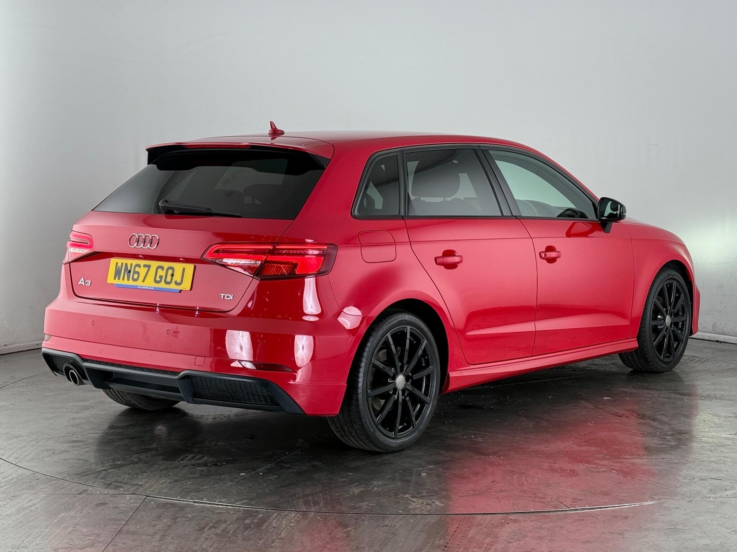 Used Audi A3 2017 for sale - 77216565: Photo 4