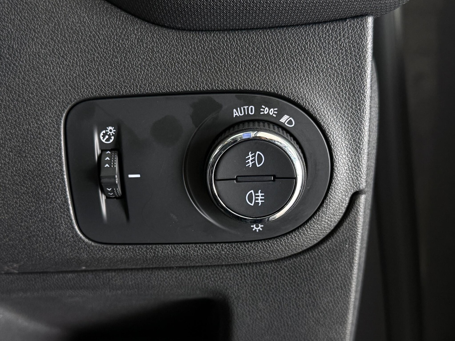 Used Vauxhall Crossland 2021 for sale - 76468690: Photo 22