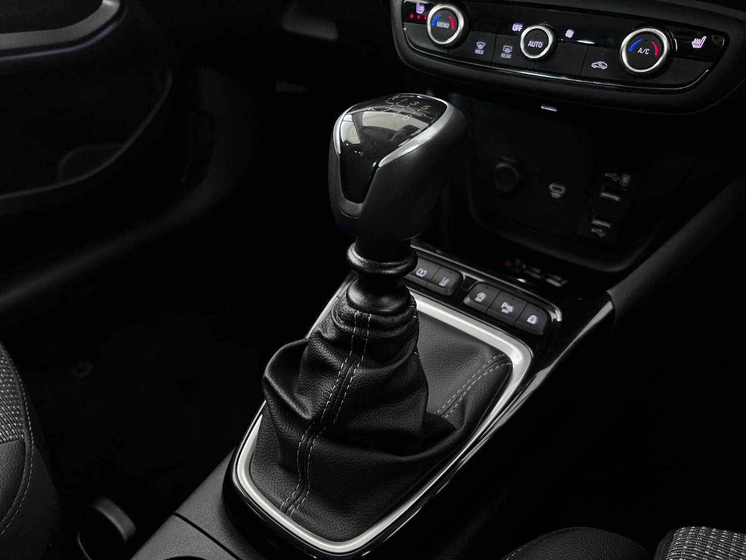 Used Vauxhall Crossland 2021 for sale - 76468690: Photo 40