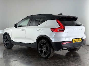 Used Volvo XC40 2019 for sale - 75859893: Photo