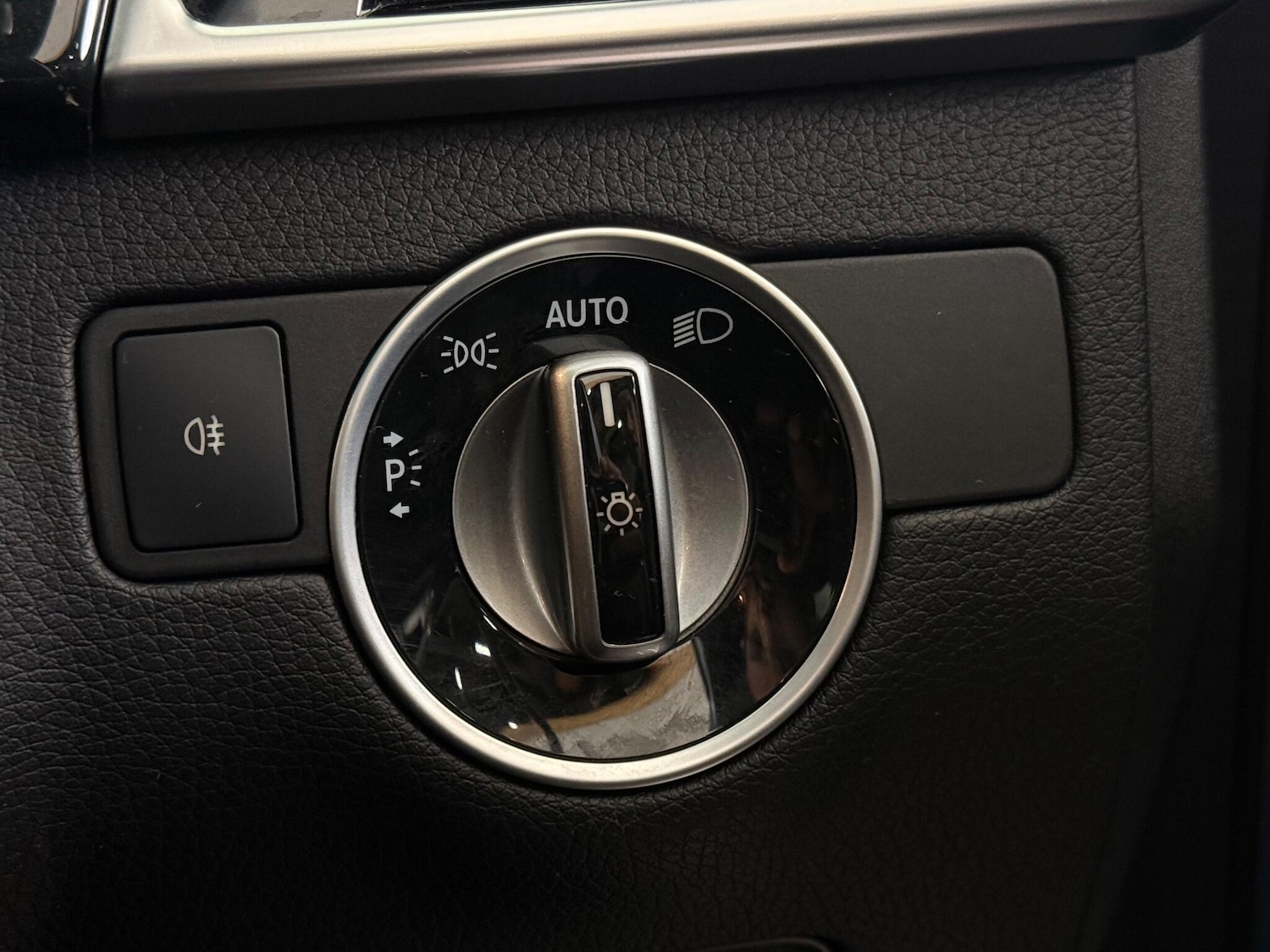 Used Mercedes-Benz GLE 2018 for sale - 77803024: Photo 18