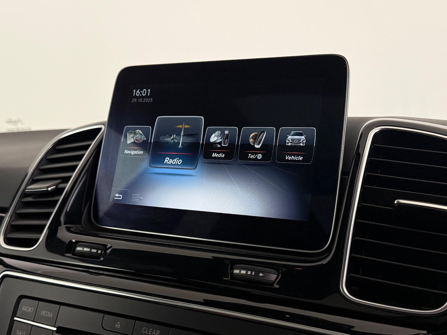 Used Mercedes-Benz GLE 2018 for sale - 77803024: Photo 27