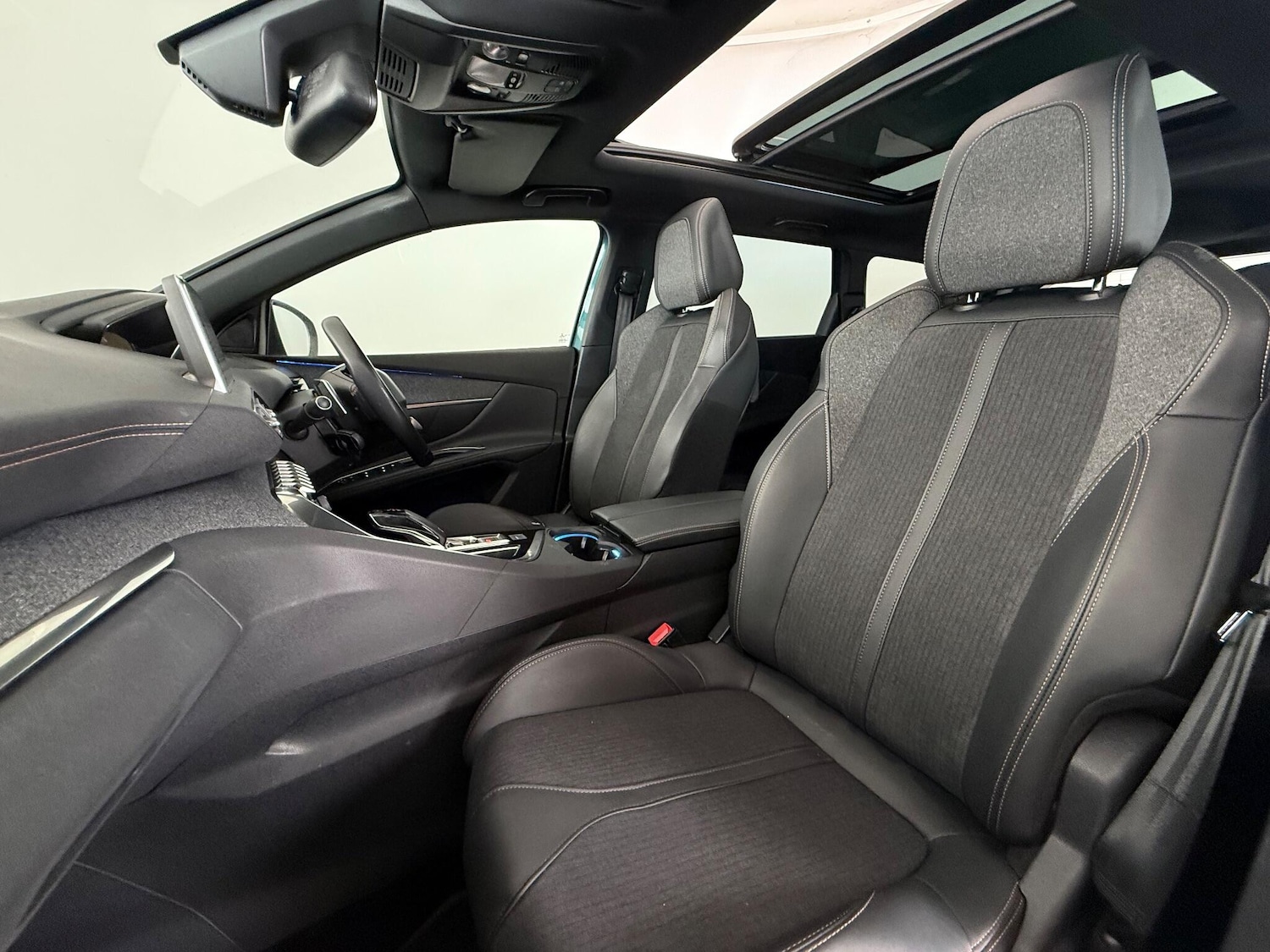 Used Peugeot 5008 2020 for sale - 77217162: Photo 11