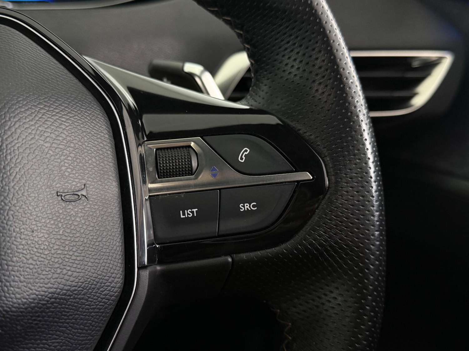 Used Peugeot 5008 2020 for sale - 77217162: Photo 19