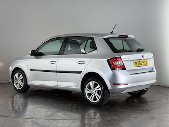 Used Skoda Fabia 2018 for sale - 75559792: Photo