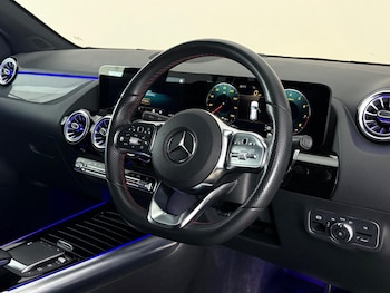 Used Mercedes-Benz GLA 2022 for sale - 79121919: Photo