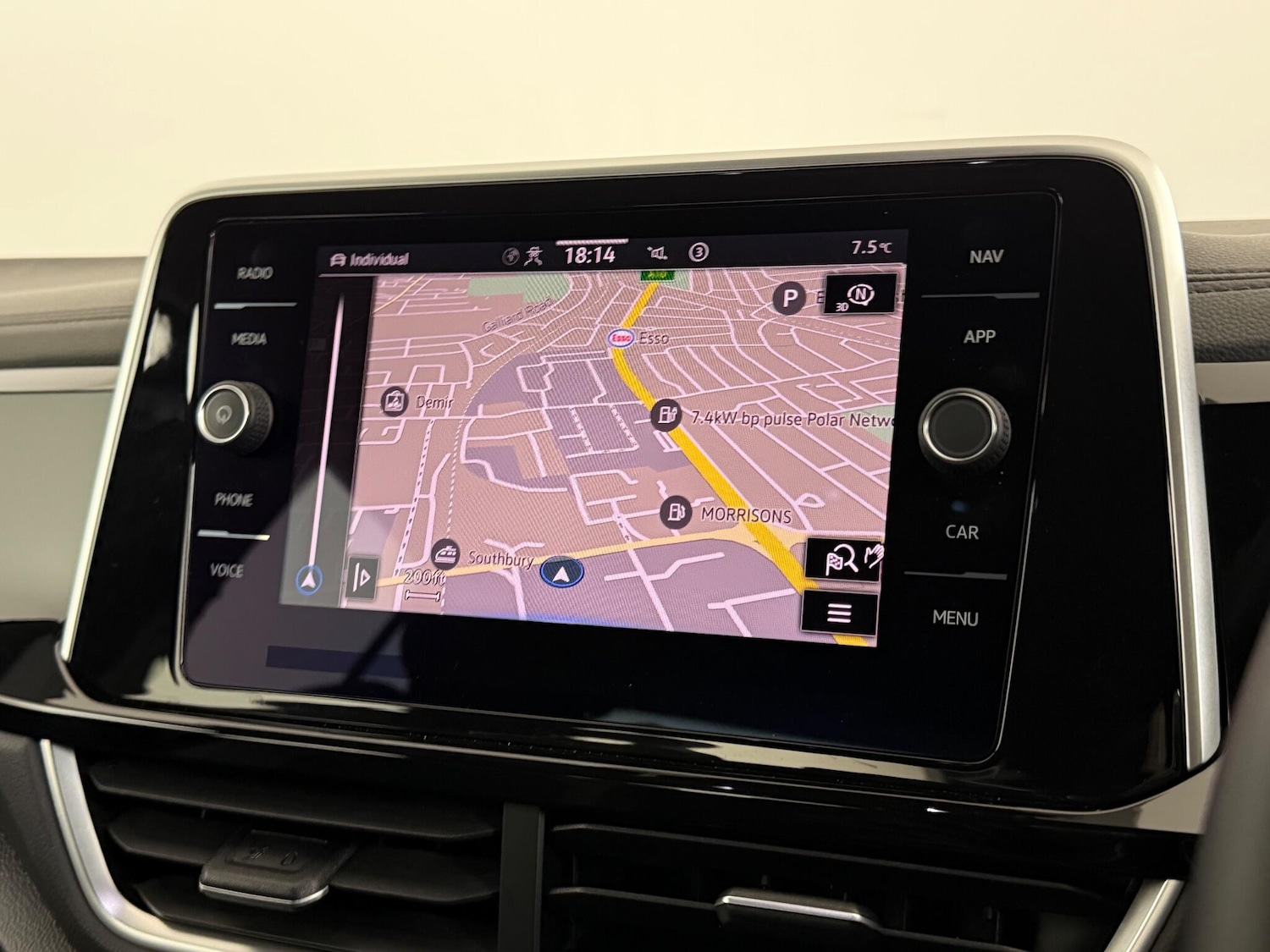 Used Volkswagen T-Roc 2022 for sale - 77221692: Photo 27