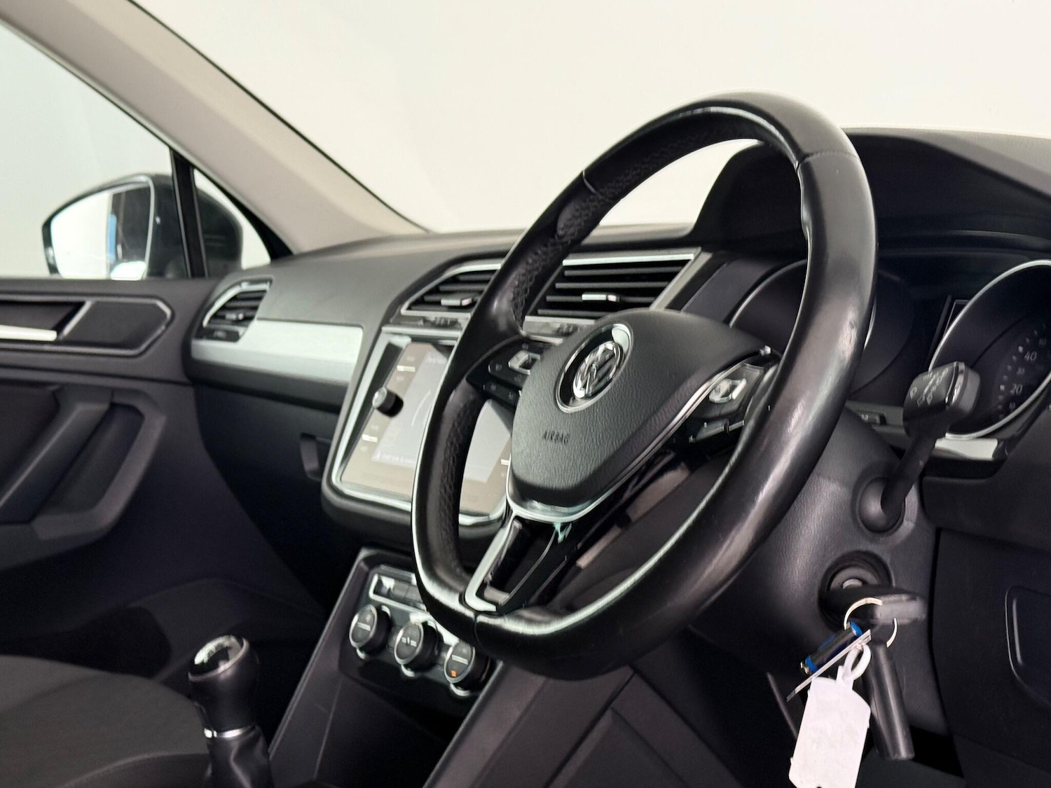 Used Volkswagen Tiguan 2018 for sale - 77180855: Photo 10