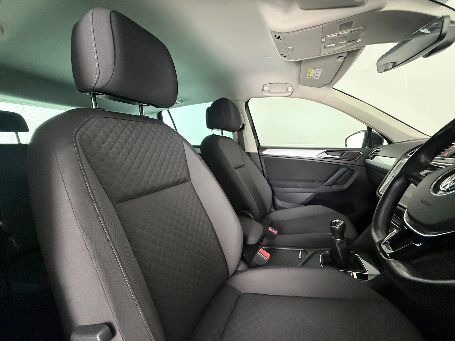 Used Volkswagen Tiguan 2018 for sale - 77180855: Photo 11