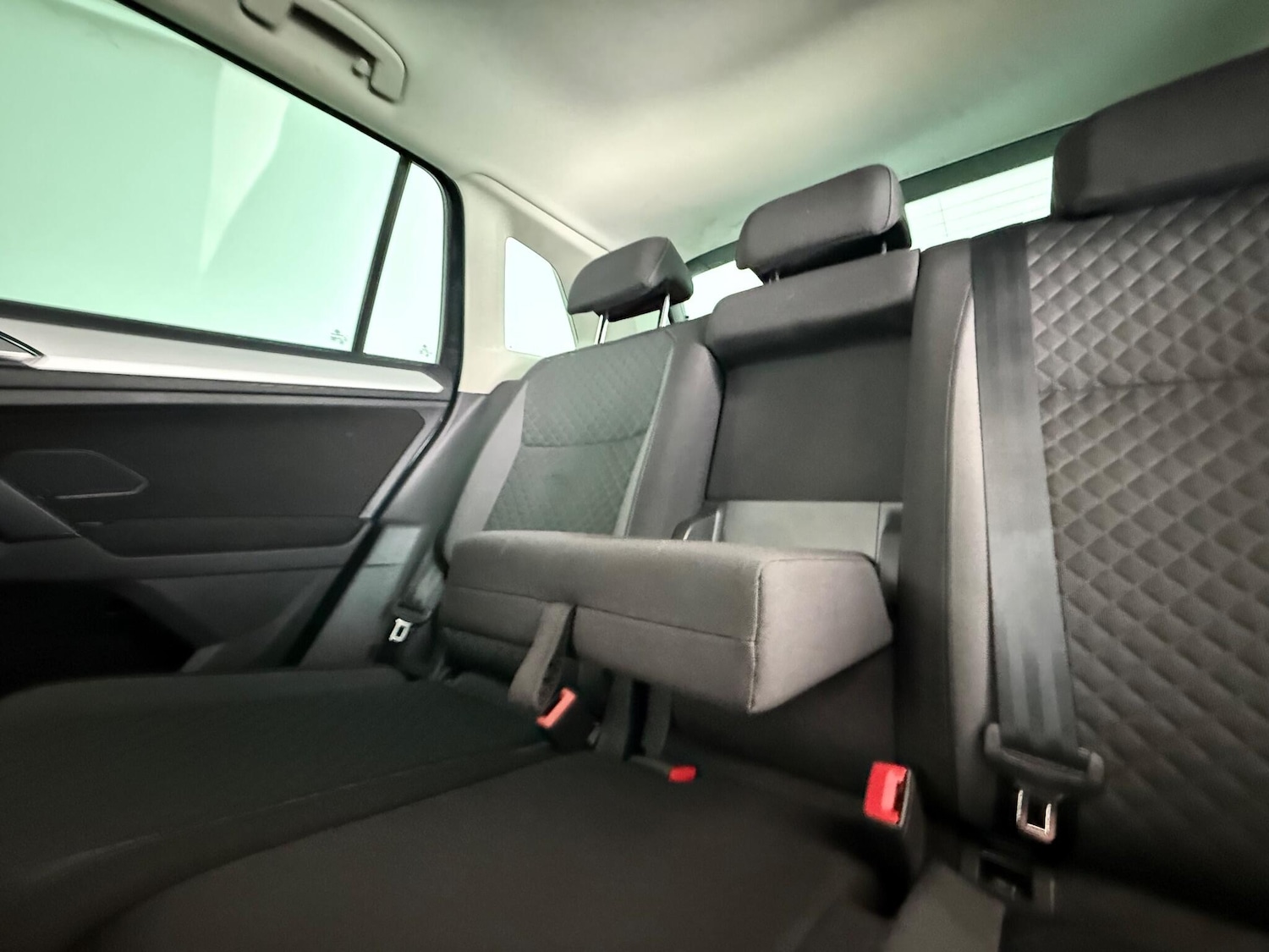 Used Volkswagen Tiguan 2018 for sale - 77180855: Photo 15