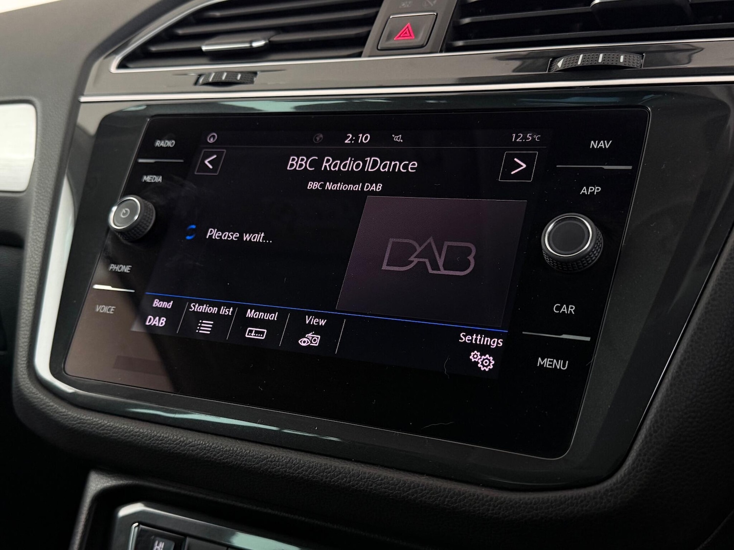 Used Volkswagen Tiguan 2018 for sale - 77180855: Photo 24