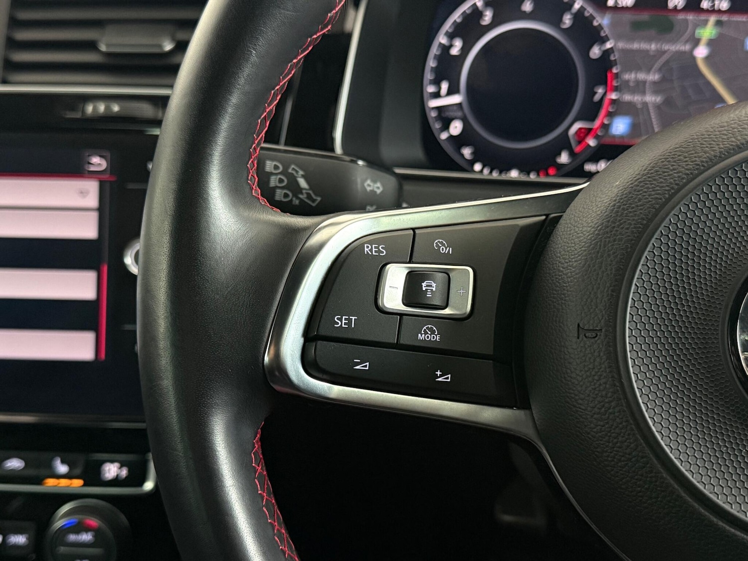 Used Volkswagen Golf 2017 for sale - 76839465: Photo 21