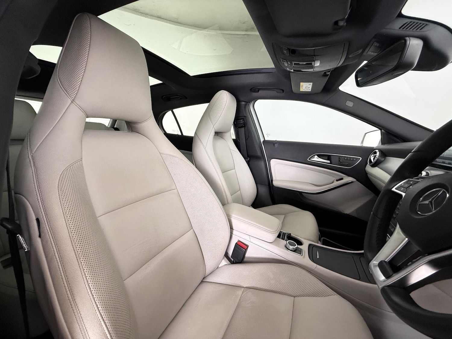 Used Mercedes-Benz GLA 2014 for sale - 77260037: Photo 11