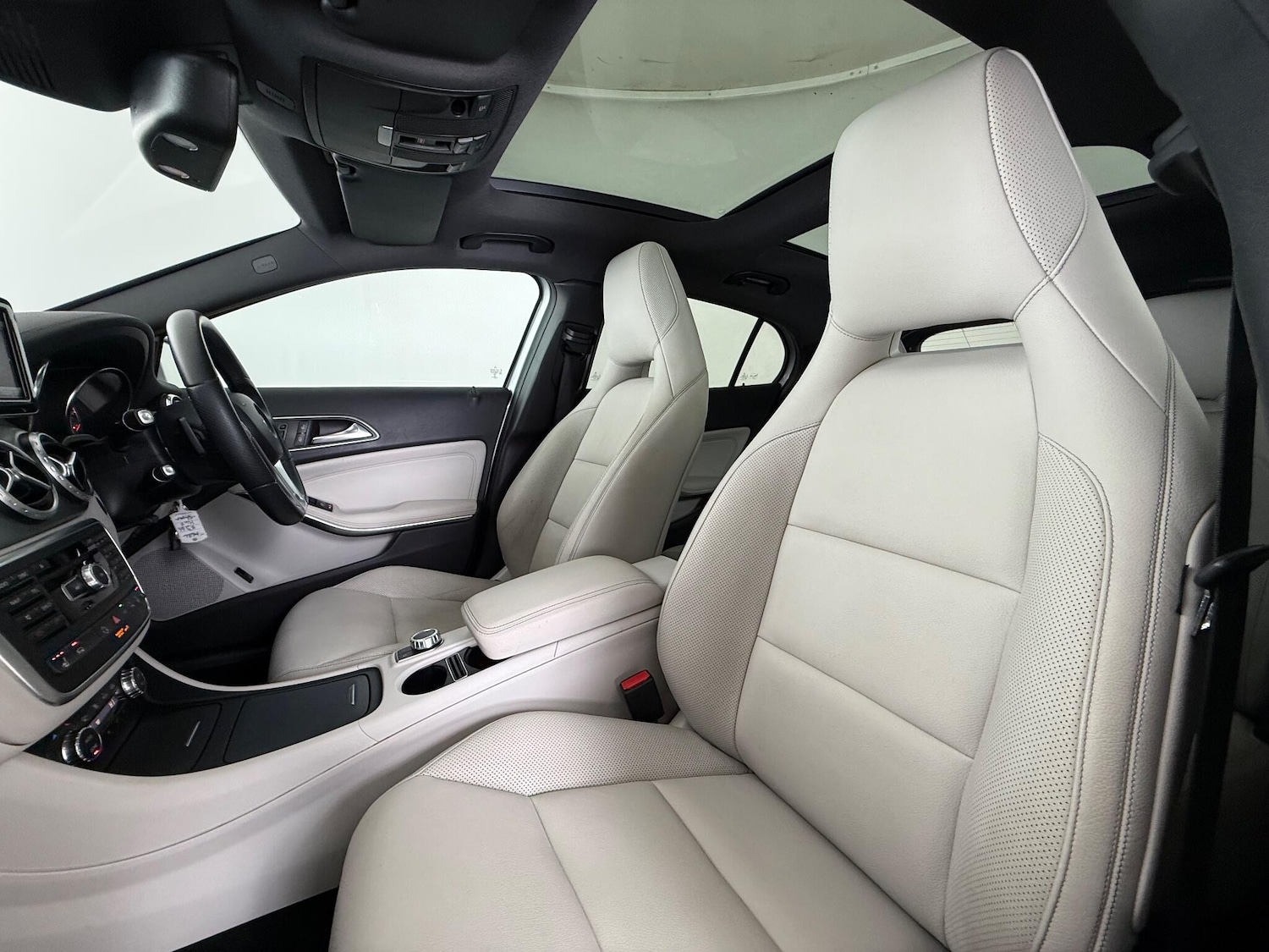 Used Mercedes-Benz GLA 2014 for sale - 77260037: Photo 12