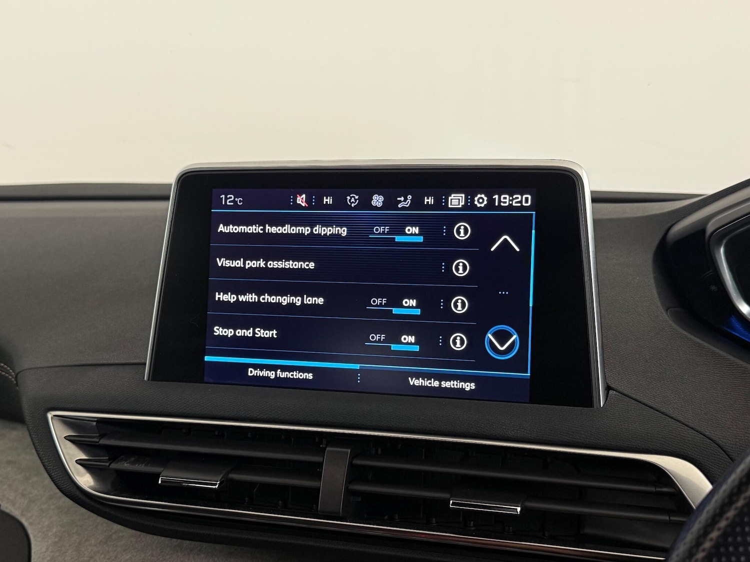 Used Peugeot 3008 2019 for sale - 76468332: Photo 36