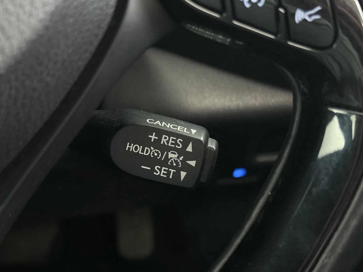 Used Toyota C-HR 2019 for sale - 76472205: Photo 29