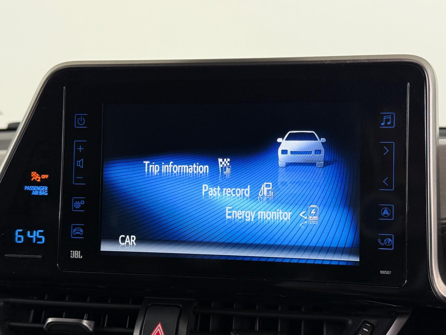 Used Toyota C-HR 2019 for sale - 76472205: Photo 35