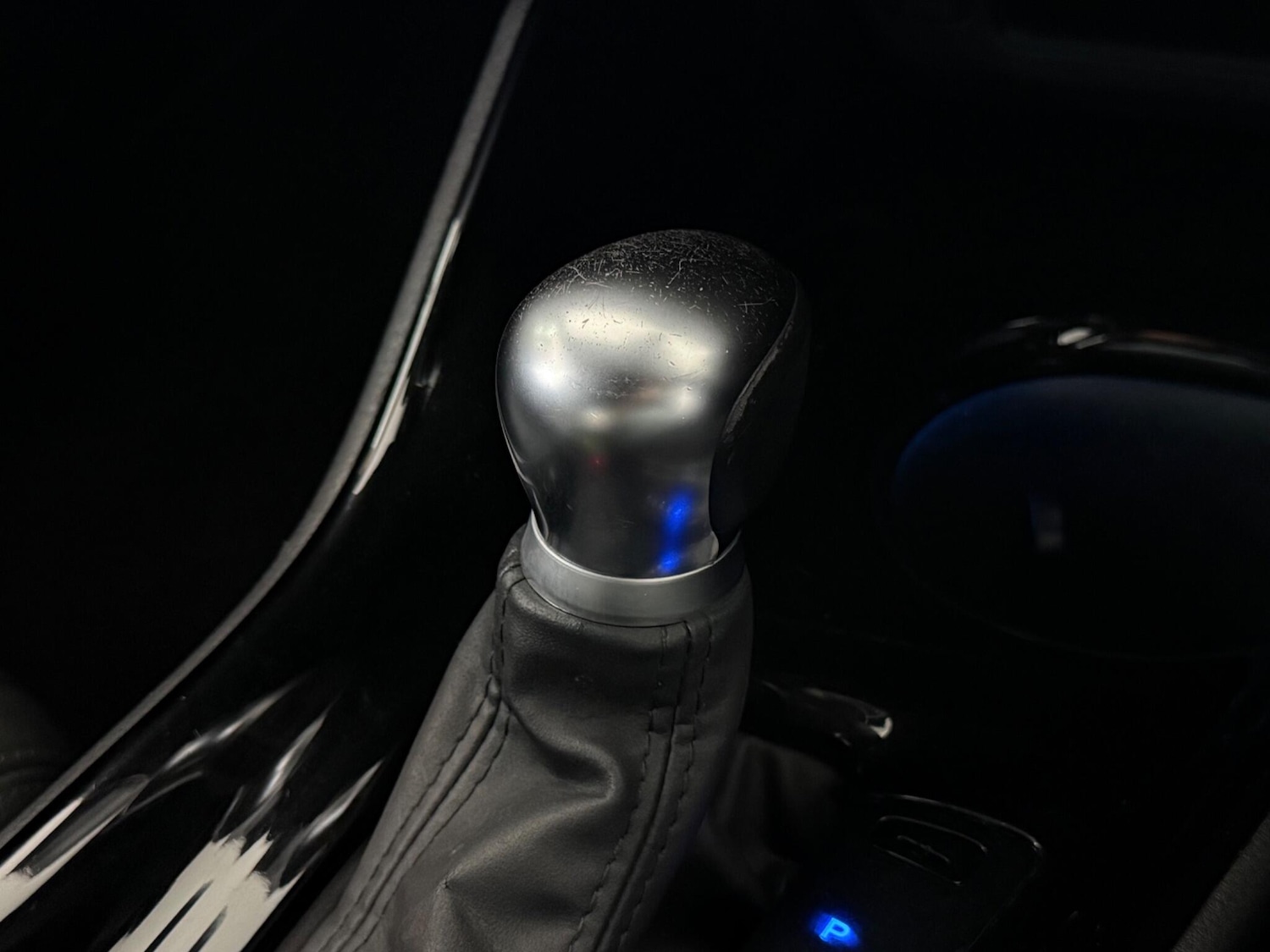 Used Toyota C-HR 2019 for sale - 76472205: Photo 41