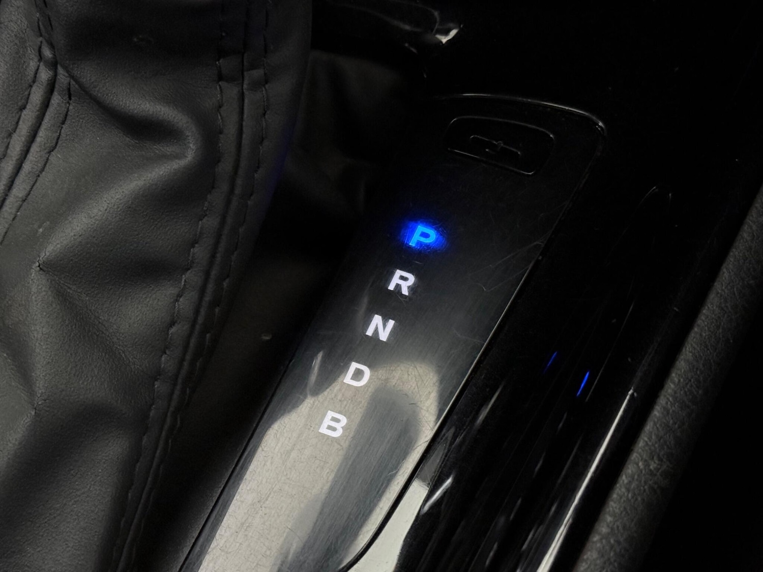 Used Toyota C-HR 2019 for sale - 76472205: Photo 42