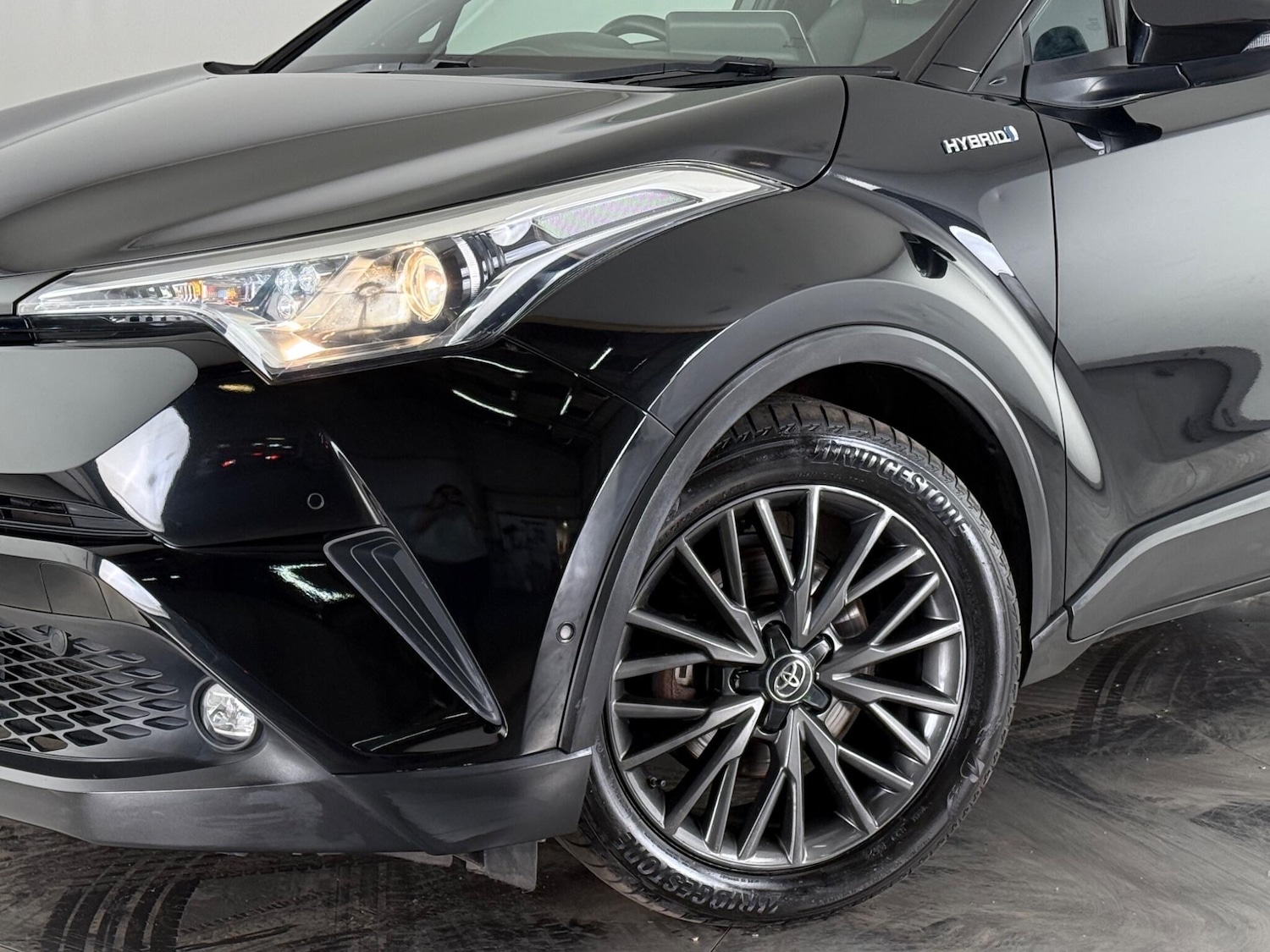 Used Toyota C-HR 2019 for sale - 76472205: Photo 45