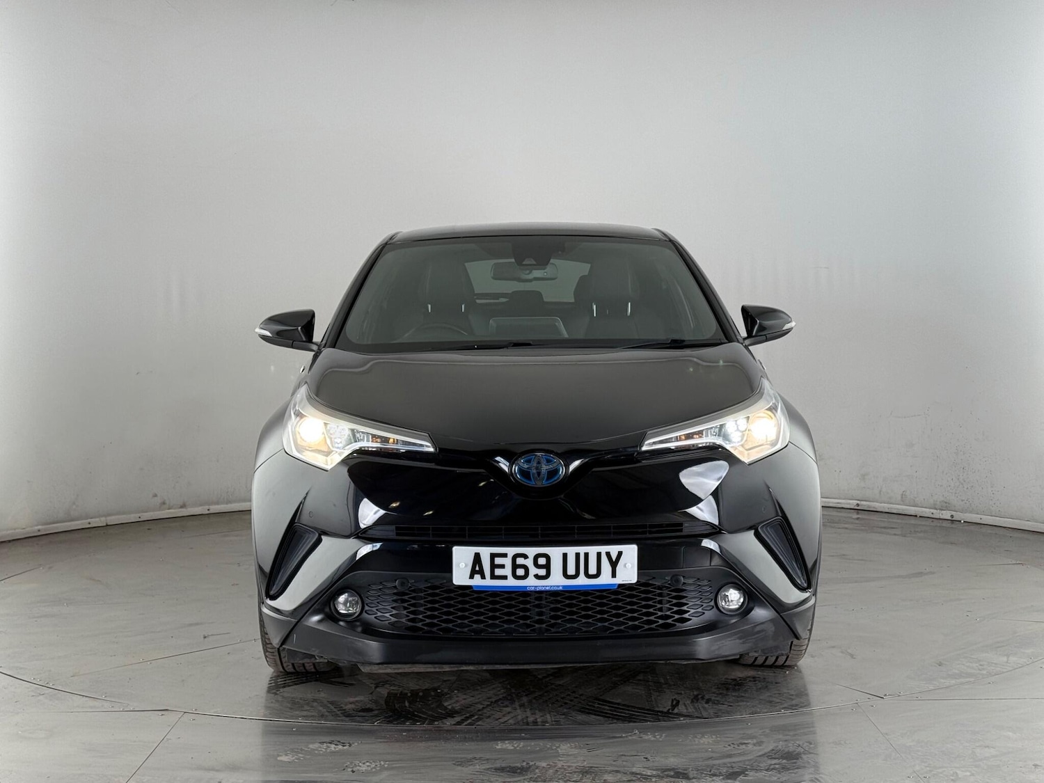 Used Toyota C-HR 2019 for sale - 76472205: Photo 7