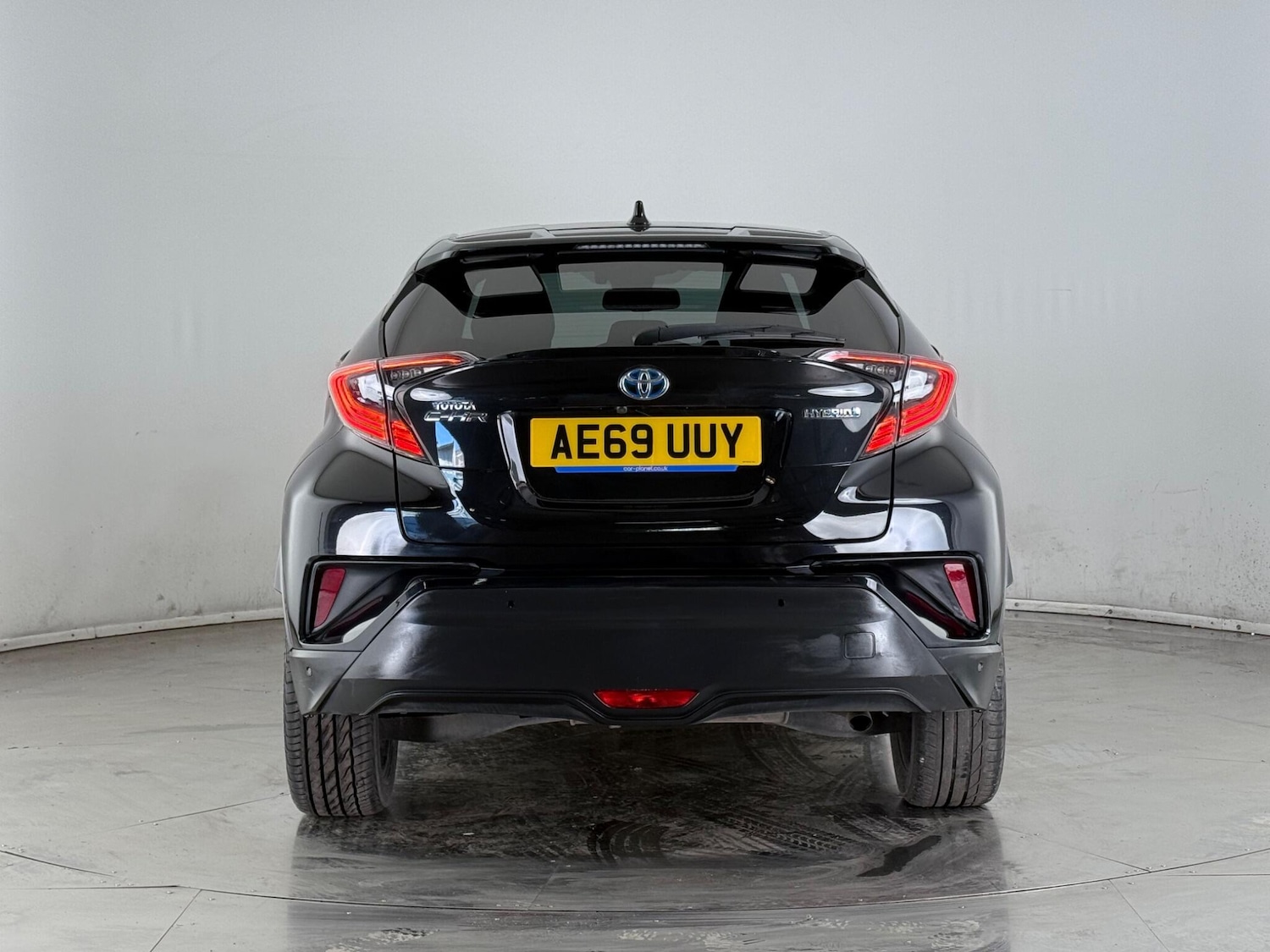 Used Toyota C-HR 2019 for sale - 76472205: Photo 9