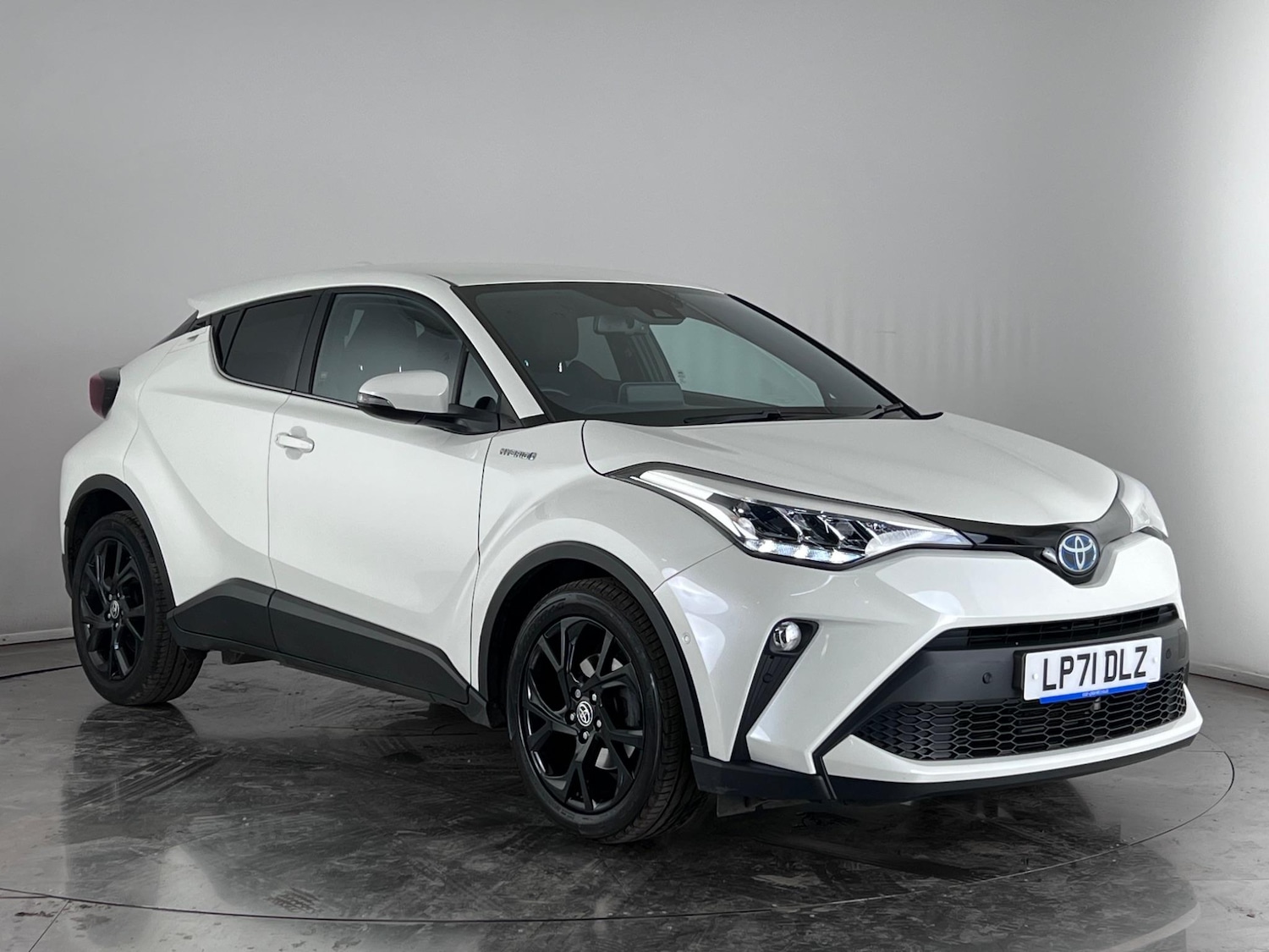 Used Toyota C-HR 2022 for sale - 76468344: Photo 1