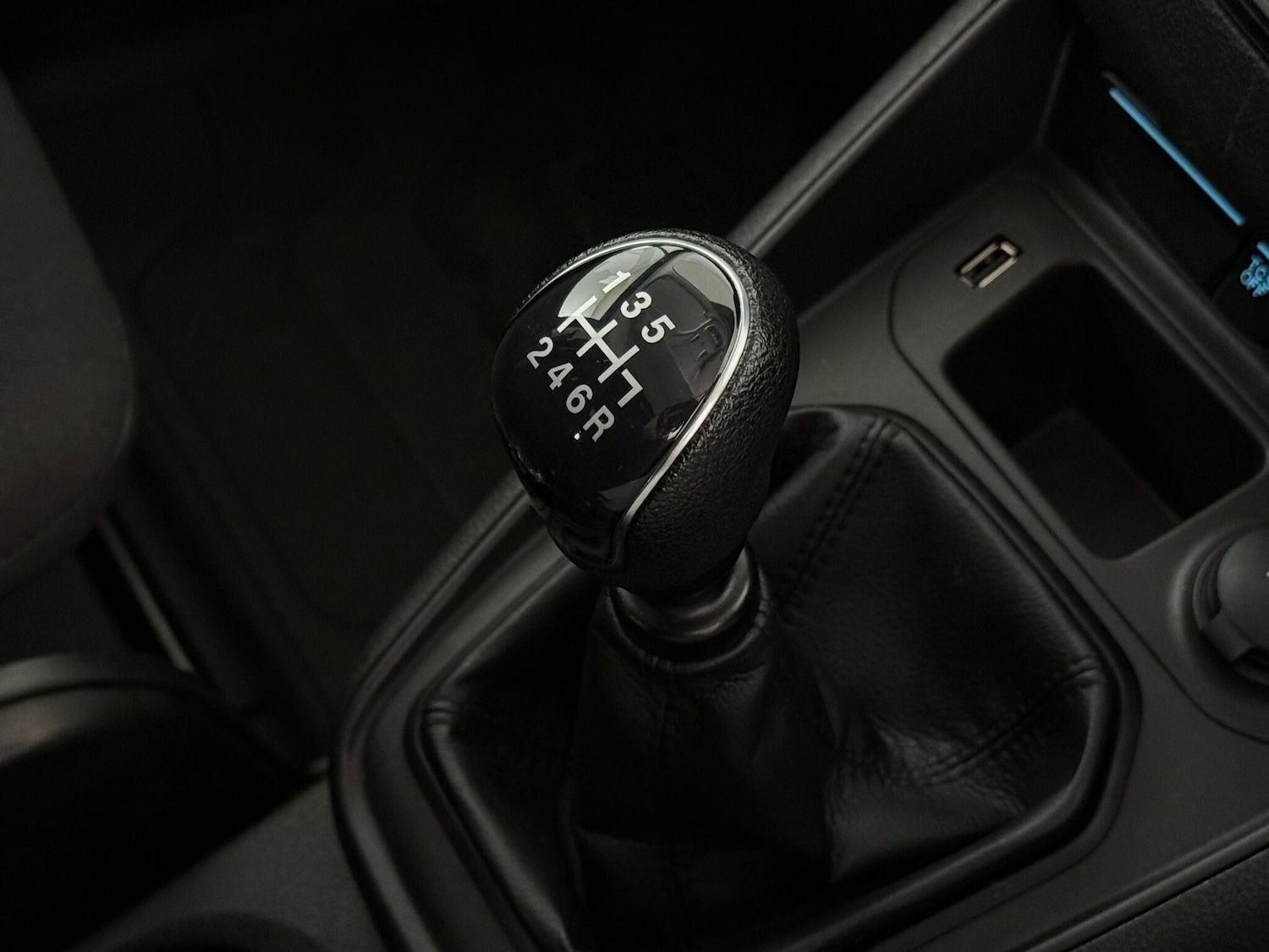 Used Ford Transit Courier 2020 for sale - 76671560: Photo 36