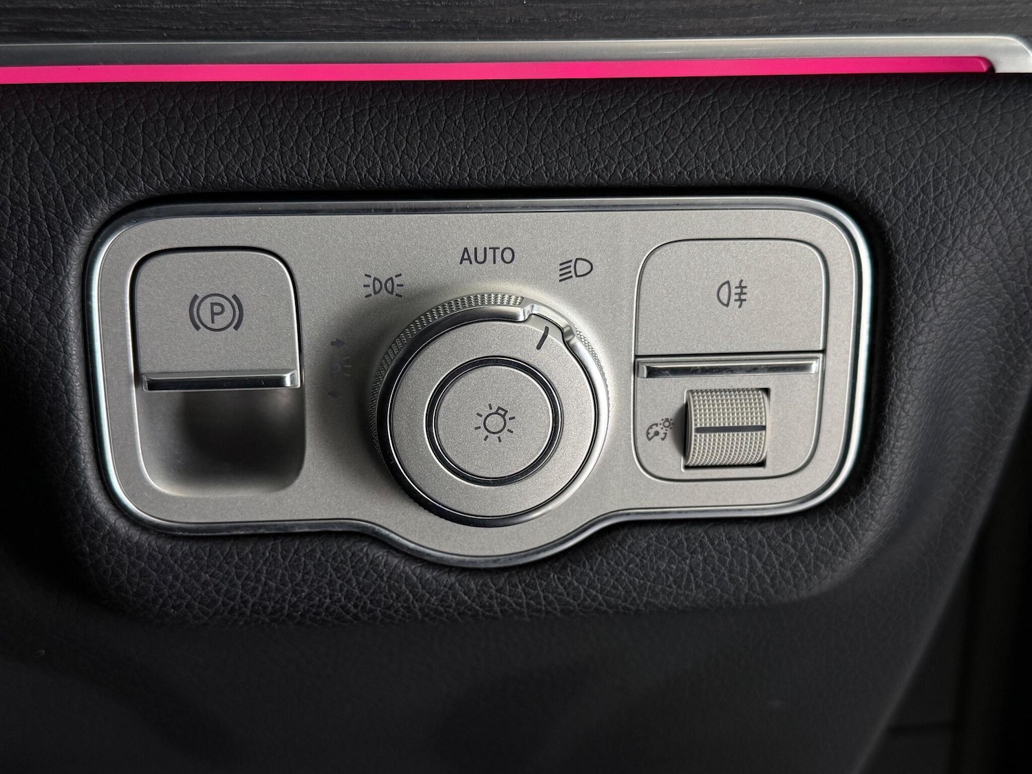 Used Mercedes-Benz GLE 2019 for sale - 77216477: Photo 23