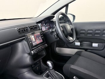 Used Citroen C3 2023 for sale - 78574240: Photo