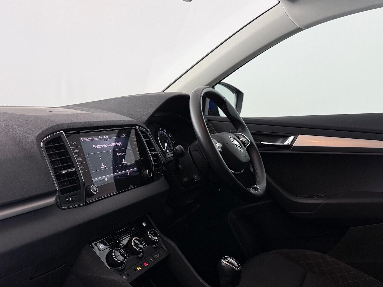 Used Skoda Karoq 2021 for sale - 76468153: Photo 21