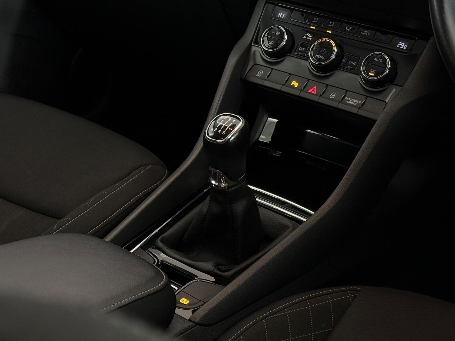 Used Skoda Karoq 2021 for sale - 76468153: Photo 40